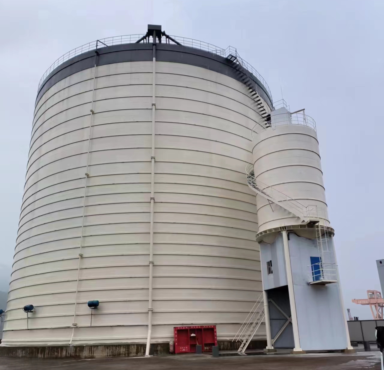 东川10万吨水泥钢板库